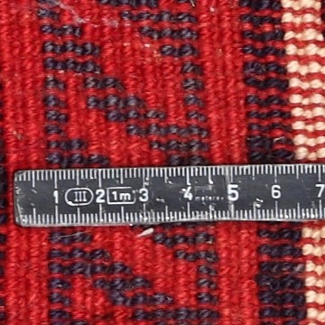 Knot detail view