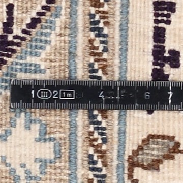 Knot detail view