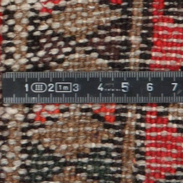 Knot detail view