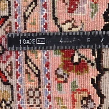 Knot detail view